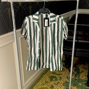 BooHoo men’s striped shirt